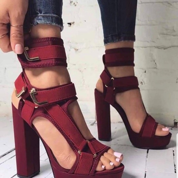 Strappy summer heels - Picture 4 of 8